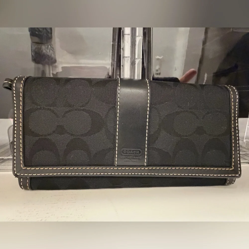Coach Black Signature Clutch - Picture 1 of 7